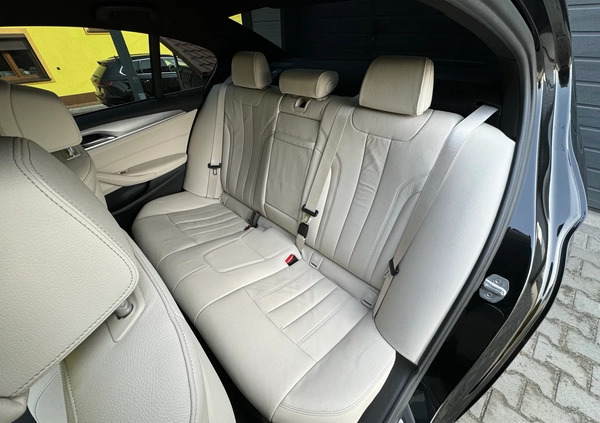 BMW Seria 5 cena 144900 przebieg: 146000, rok produkcji 2018 z Łańcut małe 172